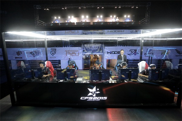 LPL冒泡赛是日首发：16：00 RNG vs EDG (BO5)，Junjia上了！