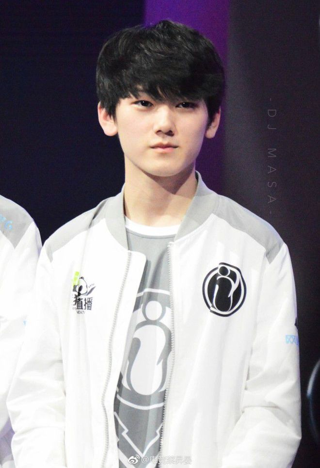 NiKo , m0NESY , 和 cadiaN 将在中国与 TyLoo 和 Lynn Vision 进行表演赛