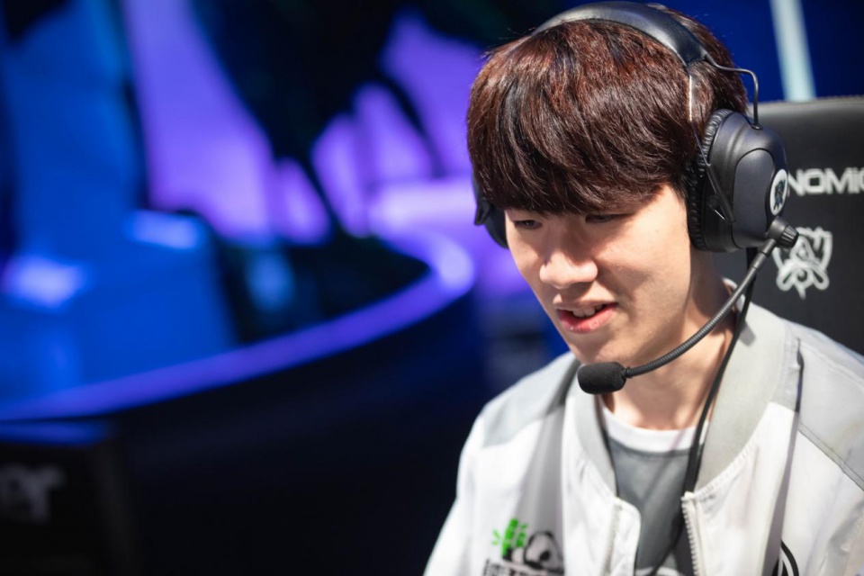 s1mple荣膺BLAST Premier全球总决赛MVP