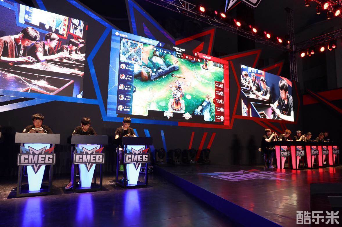 DOTA2比分：中国DOTA2职业杯，IG 1：2 被LBZS翻盘遭粉丝质疑